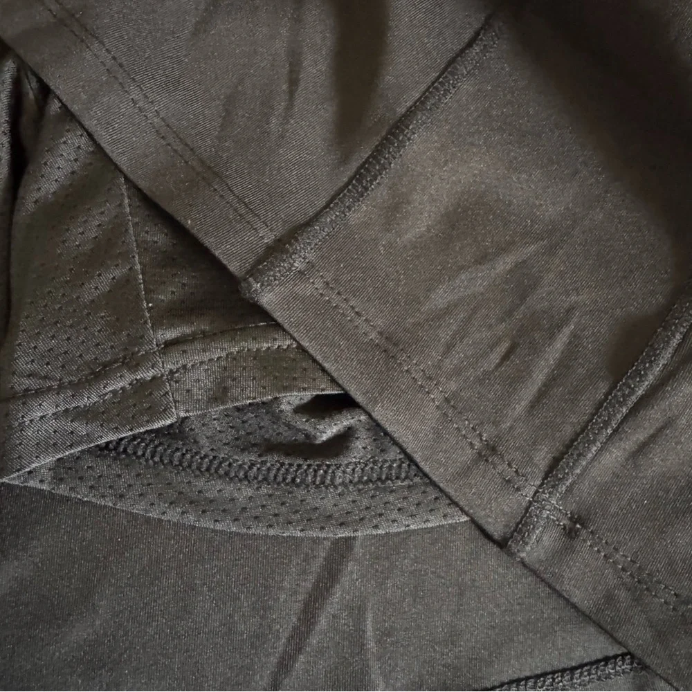 Zealotpower Black Skirt with built in Shorts, XS - Picture 5 of 10